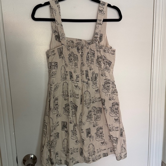 Abercrombie & Fitch Cream Dress with Black Print - Picture 2 of 3